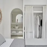 Πανσιόν Mrs Armelina By Mr And Mrs White Νάουσα