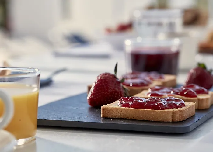 Mrs Armelina By Mr And Mrs White Gasthuis