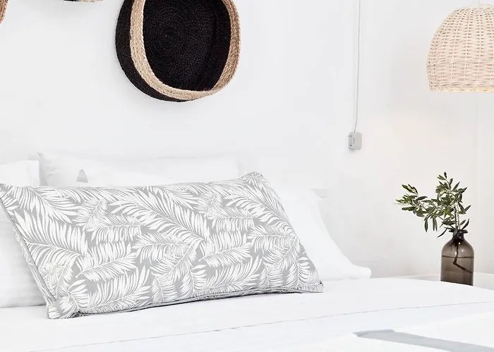 Mrs Armelina By Mr And Mrs White