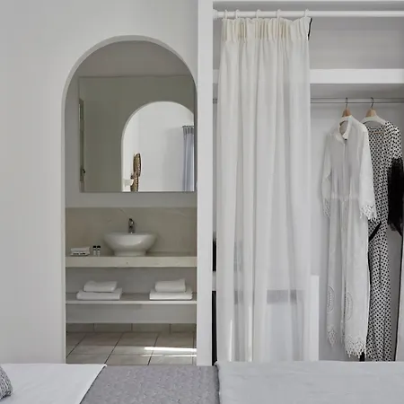 Πανσιόν Mrs. Armelina By Mr&mrs White