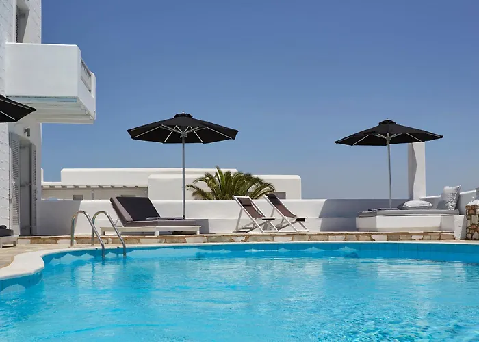 Mrs Armelina By Mr And Mrs White 4*